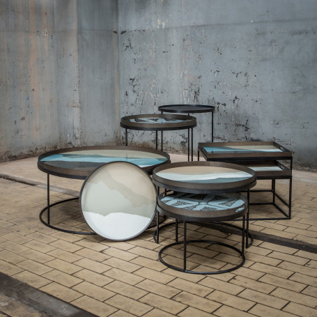 Set de tables basses pour plateaux ronds Ethnicraft