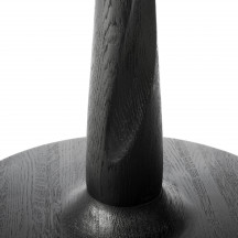 Table Torsion carrée en chêne - noir - vernis 70 x 70 Ethnicraft